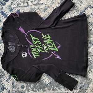 Affliction black long sleeve shirt in size large. True to size.